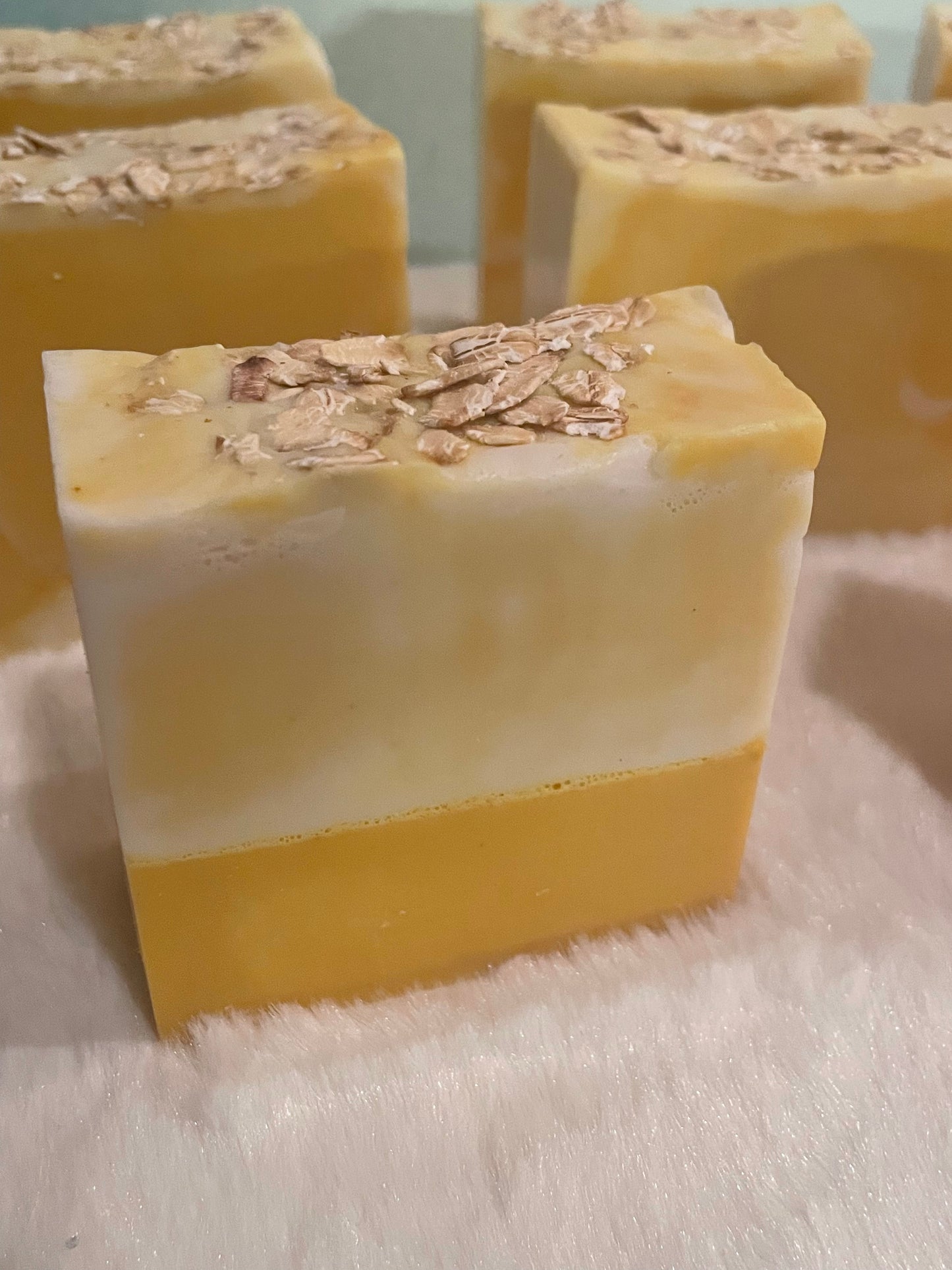 Pure Honey Oatmeal Turmeric (Fragrance-Free)Face & Body Soap