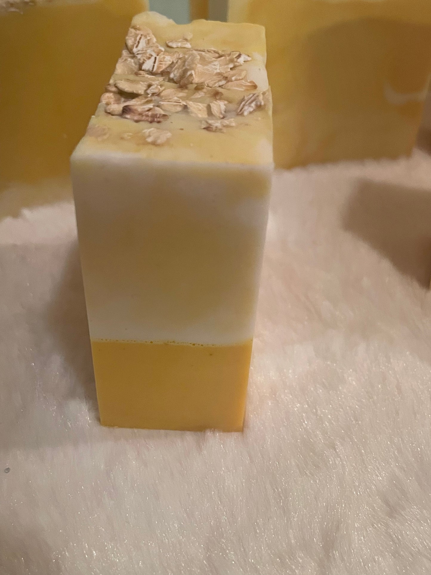 Pure Honey Oatmeal Turmeric (Fragrance-Free)Face & Body Soap