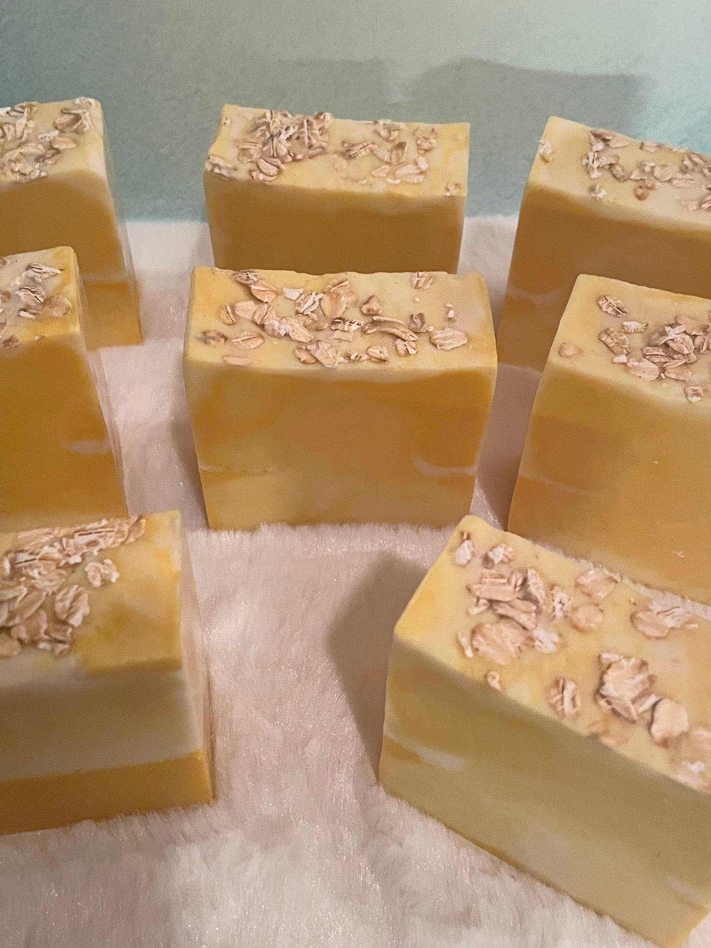 Pure Honey Oatmeal Turmeric (Fragrance-Free)Face & Body Soap