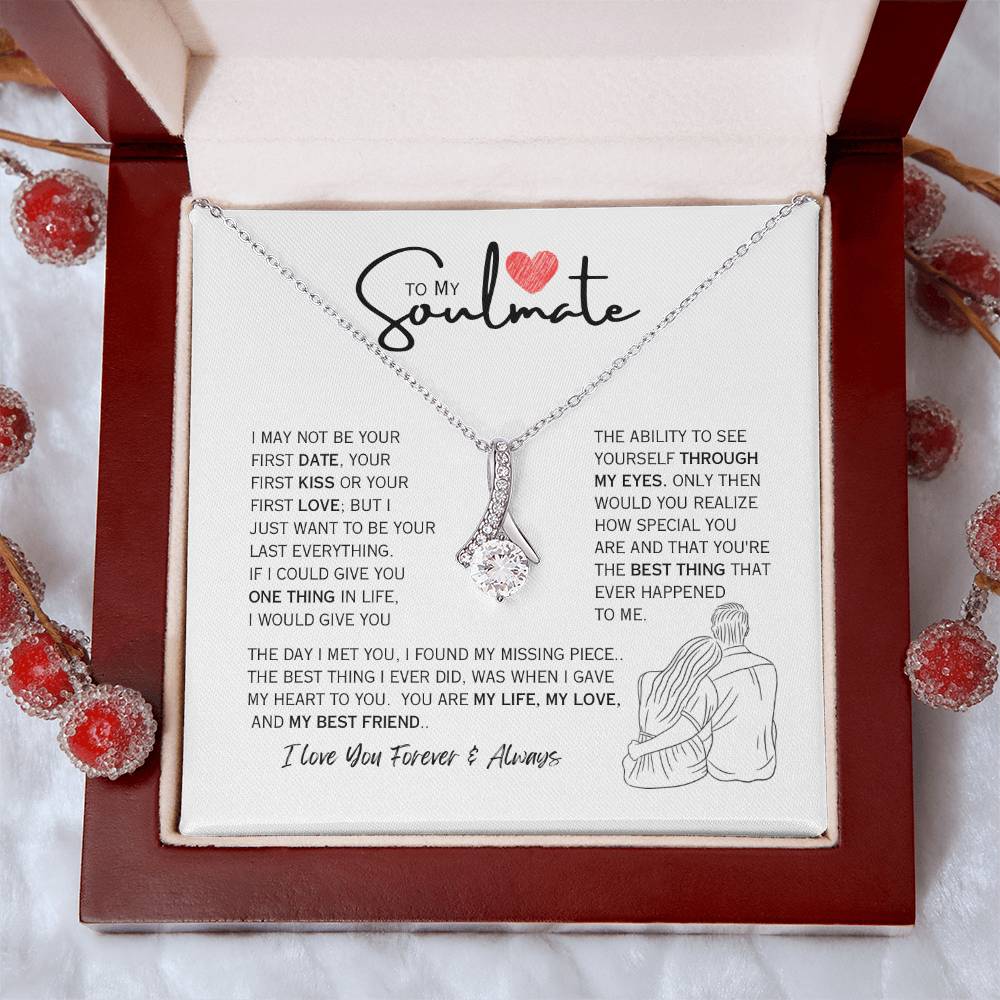 Alluring Beauty Soulmate Necklace