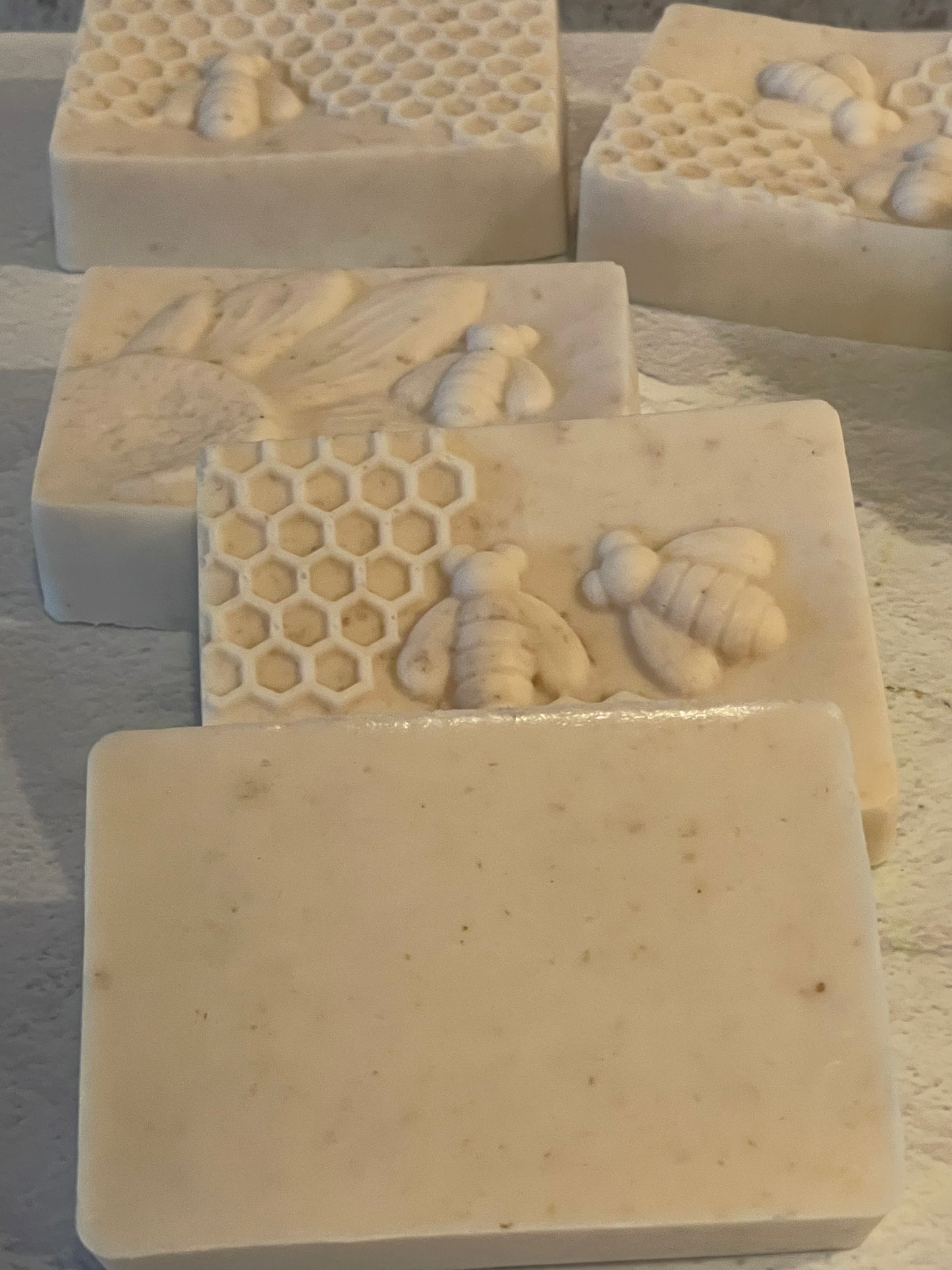 Pure Honey Oatmeal (Fragrance-Free) Face & Body Soap