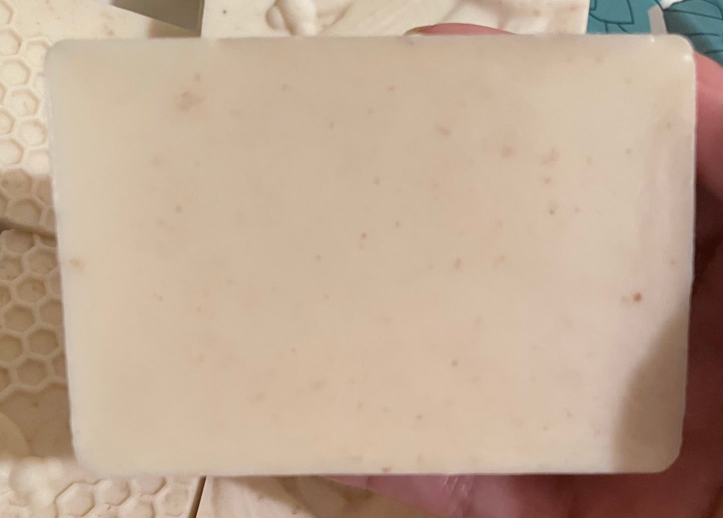 Pure Honey Oatmeal (Fragrance-Free) Face & Body Soap